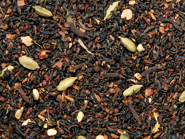 Pu -Erh Chau Schwarzt.-Gewürzmischung  Zimt-Kardamom-Note aromatisiert